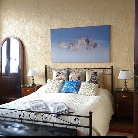 B&B Amarantha Gothica Genua Exteriör bild