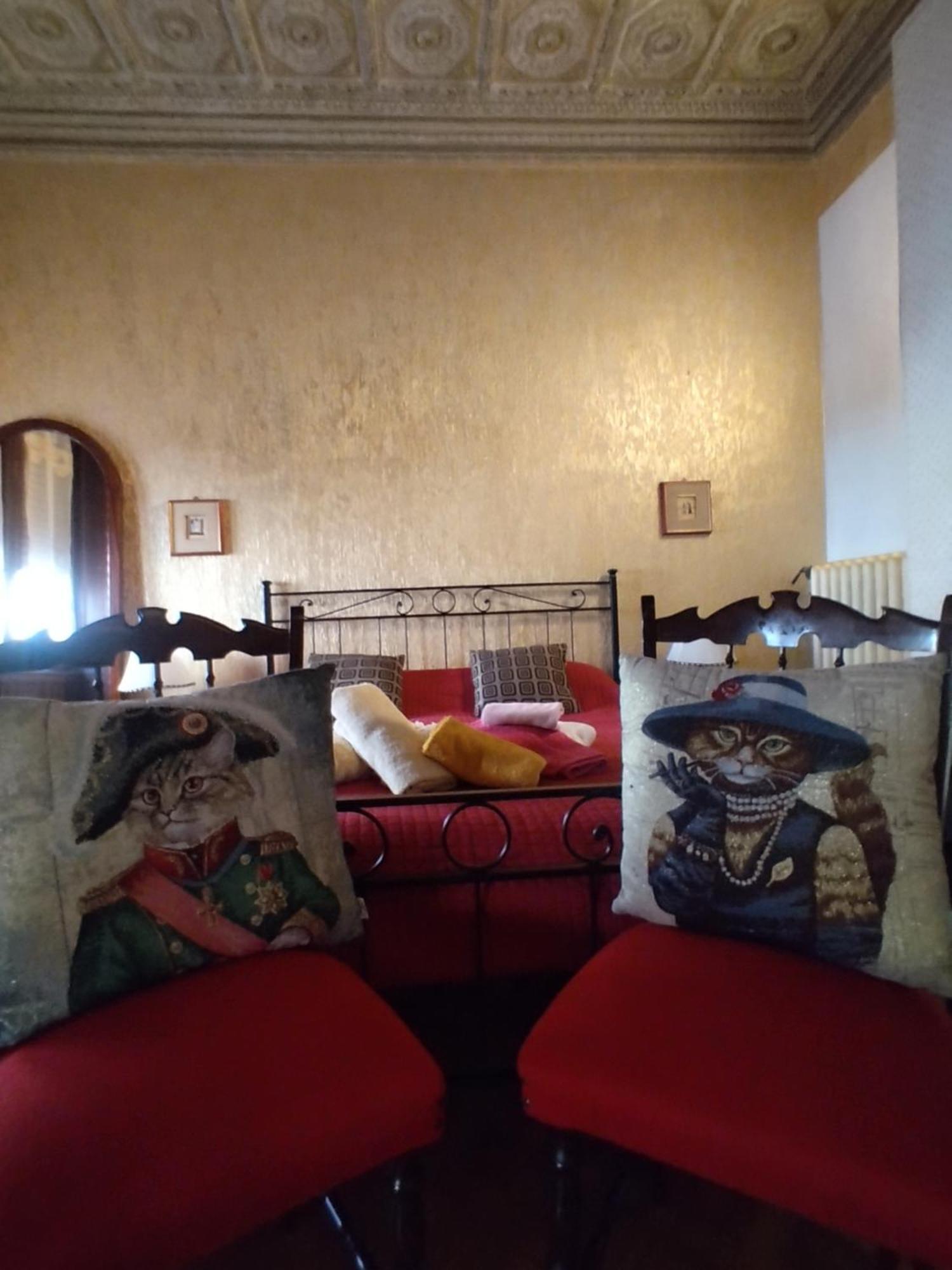 B&B Amarantha Gothica Genua Exteriör bild