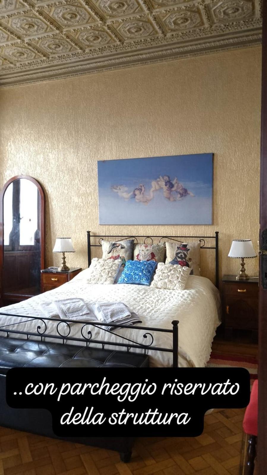B&B Amarantha Gothica Genua Exteriör bild